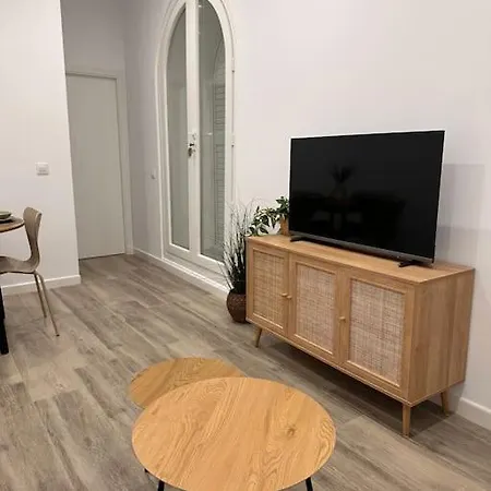 De La Vina Zen House