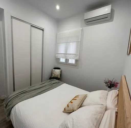 De La Vina Zen House Apartment